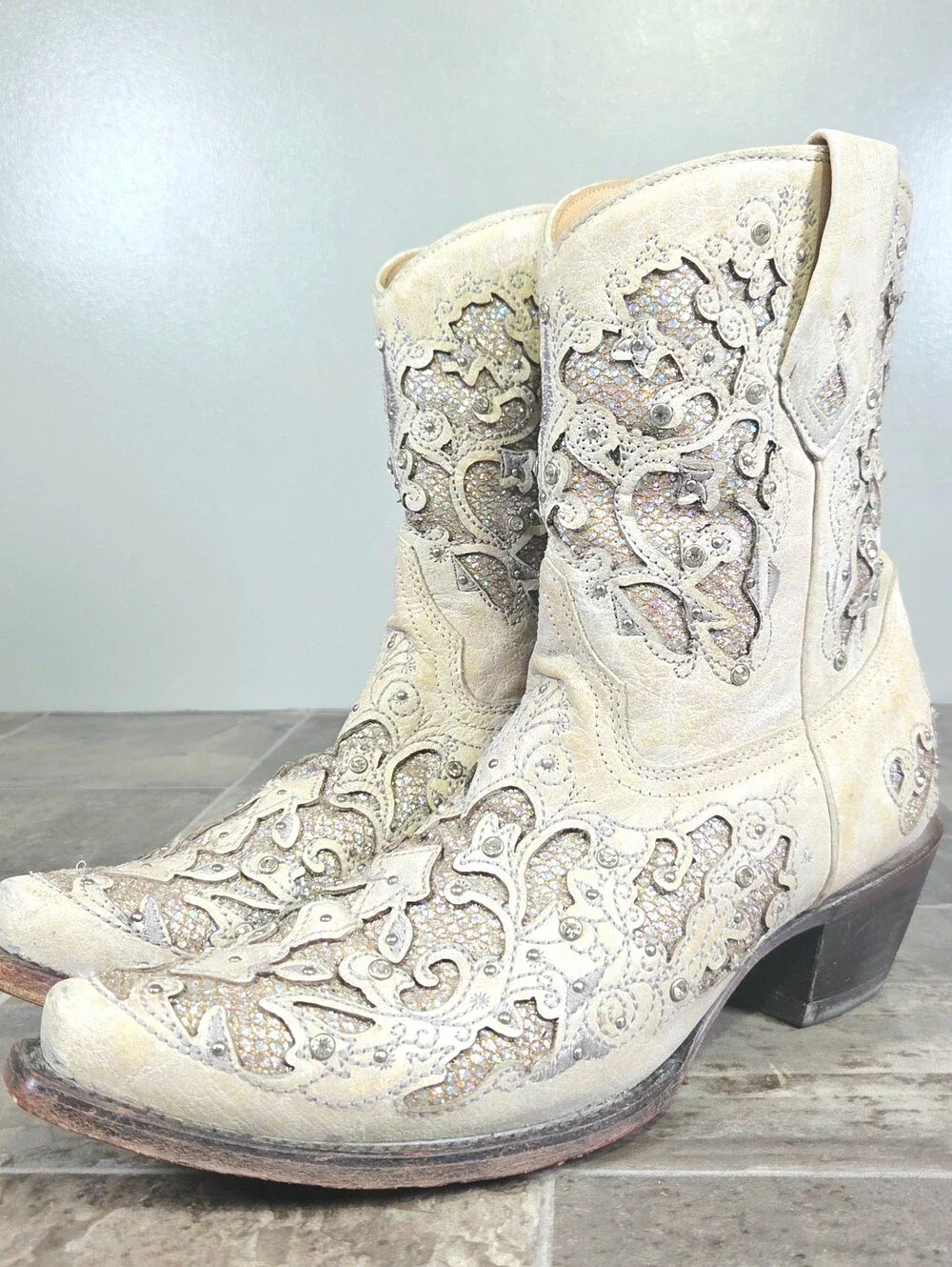 CORRAL INLAY & CRYSTAL WHITE BONE WESTERN BOOTS.